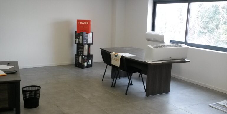 Aubagne ZI Les Paluds Location Bureaux 51m2 non divisibles (120-71) 3