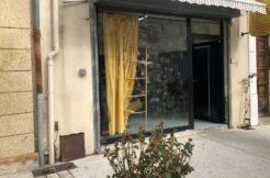 Le Beausset Vente Local commercial 75m2 non divisibles (120-70)