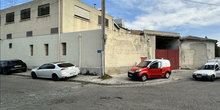 Marseille 15 Vente Activités/Entrepôts 3.237m2 non divisibles (120-68)