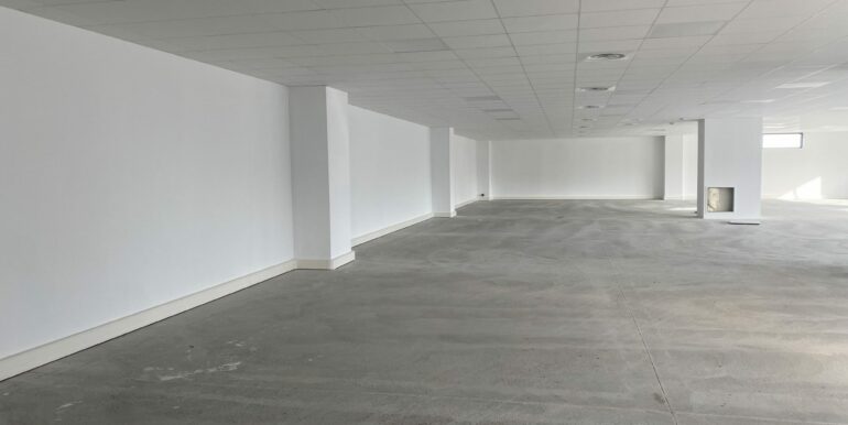 La Ciotat Location Bureaux 480m² divisibles à partir de 160m2 (120-74)