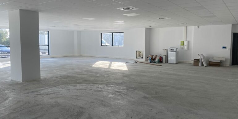 La Ciotat Location Bureaux 480m² divisibles à partir de 160m2 (120-74)