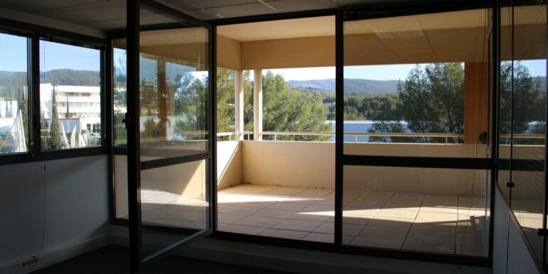 La Ciotat Location Bureaux 207m² non divisibles (120-75)