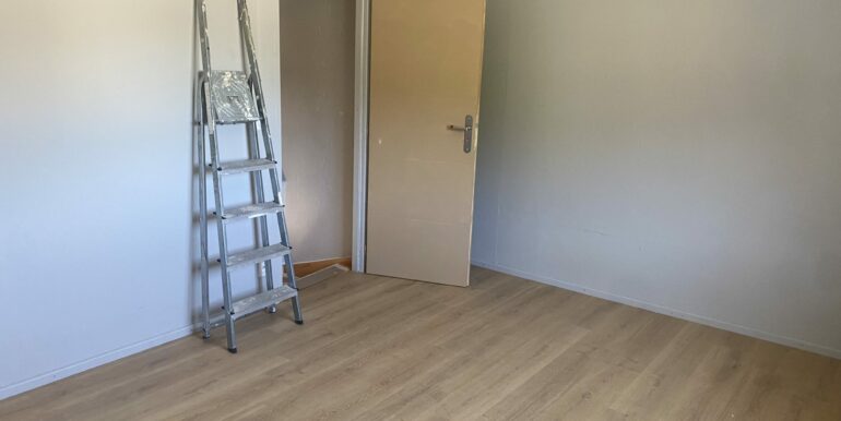 Aubagne ZI Les Paluds Location Bureaux 79m² non divisibles (120-88) 5