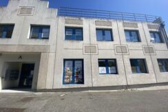 Marseille Location Bureaux 150m2 divisibles en deux 50m2 / 100m2 (120-89)