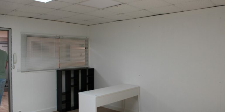 Marseille, 13015, Location Bureaux 33m2 (121-01)