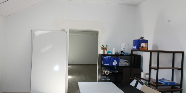 Marseille, 13015, Location Bureaux 98m2 (121-01)