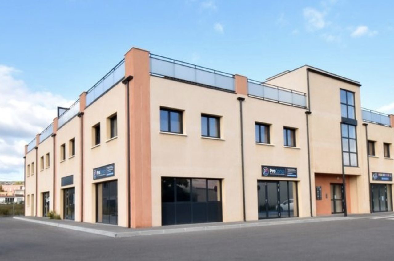 Pourrières Vente Local Commercial 122m2 non divisibles (121-42C)